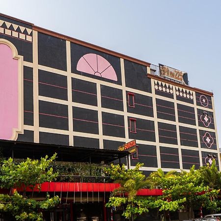 Reddoorz Plus Near Chadstone Mall Bekasi Ngoại thất bức ảnh