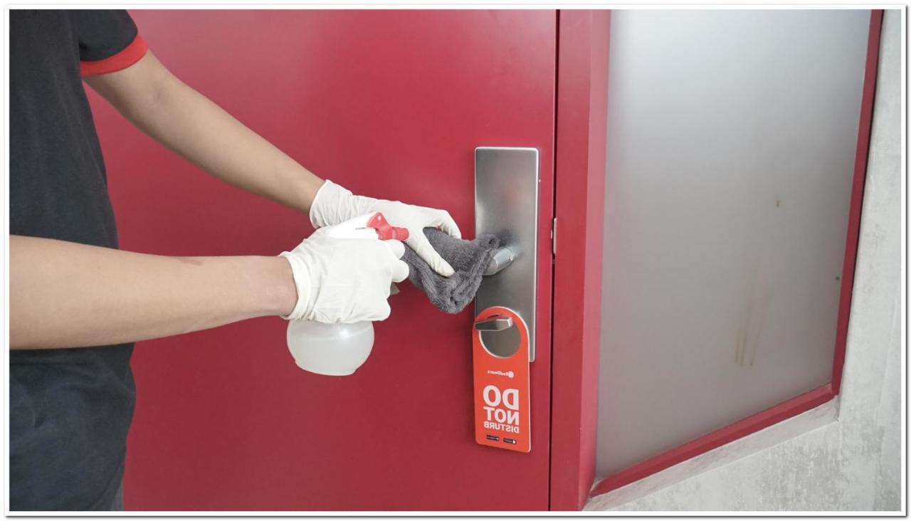 Reddoorz Plus Near Chadstone Mall Bekasi Ngoại thất bức ảnh