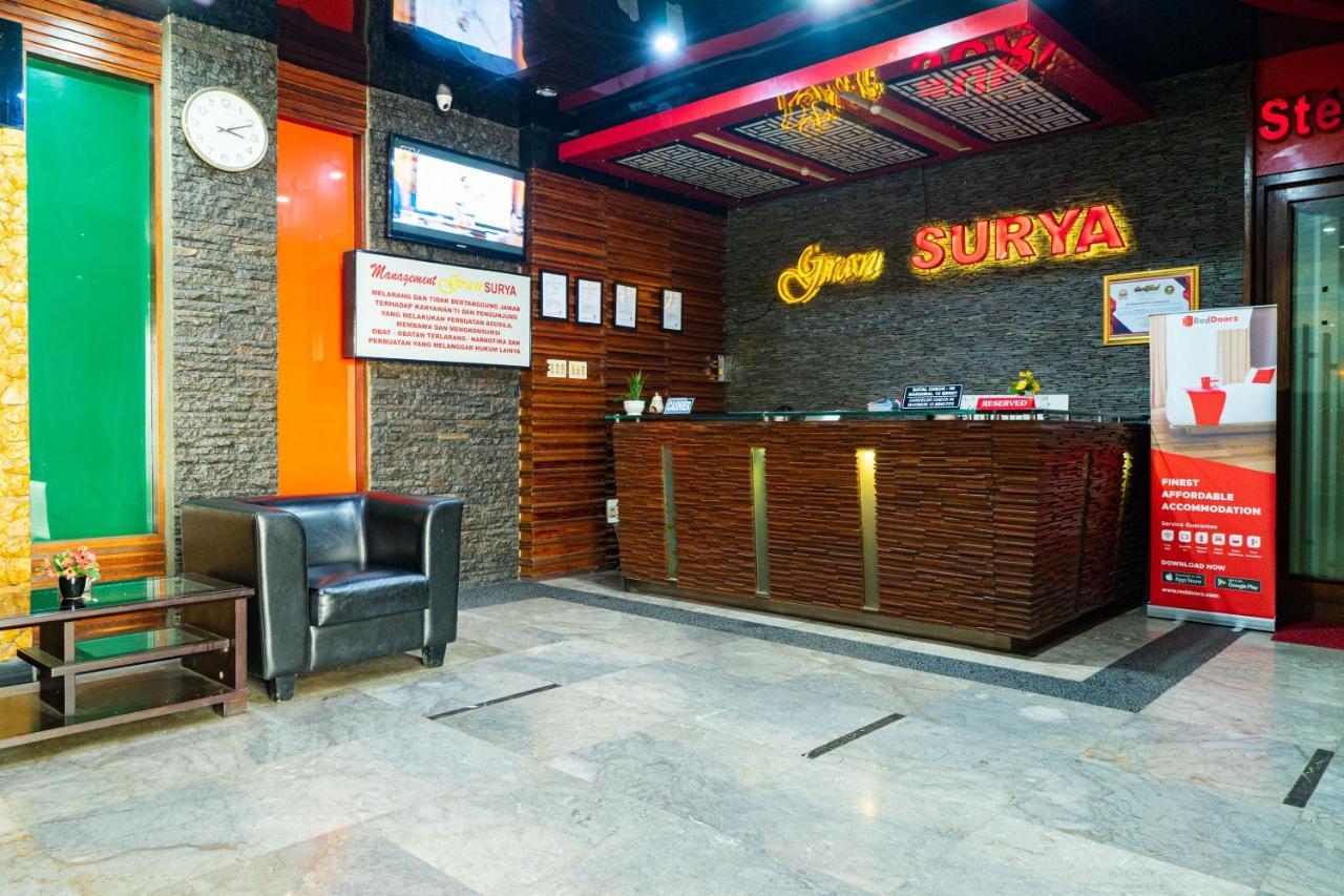 Reddoorz Plus Near Chadstone Mall Bekasi Ngoại thất bức ảnh